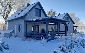Domki na Kaszubach - Chabry i Rumianki - Roztoka, Przywidz - Basen Sauna Jacuzzi KASZUBY